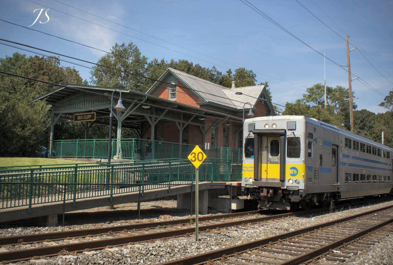 LIRR Oyster Bay Branch